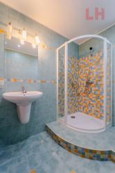 dsc00370-hdr.jpg